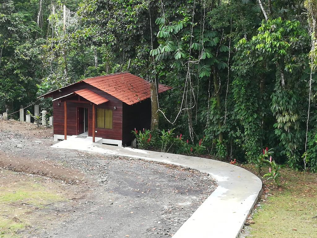 Hotel Rancho Cerro Azul La Fortuna Exterior photo